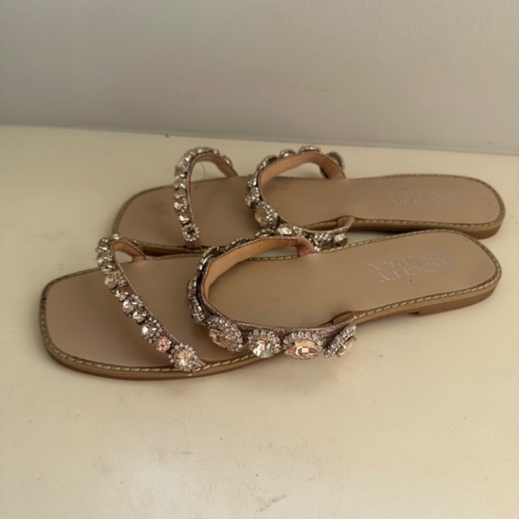 Badgley Mischka Jeweled Slide Sandals - 9 - EUC - Picture 2 of 6